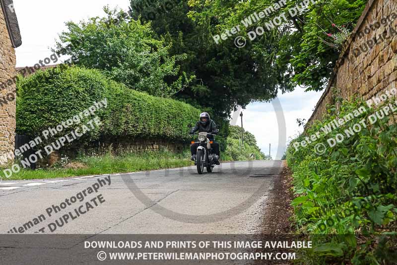 Vintage motorcycle club;eventdigitalimages;no limits trackdays;peter wileman photography;vintage motocycles;vmcc banbury run photographs